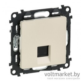Розетка информационная 1хRJ-45 UTP CAT5E Legrand Valena Life слоновая кость
