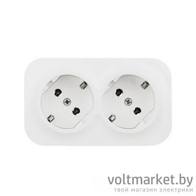 Розетка двойная с/з Legrand Quteo белый