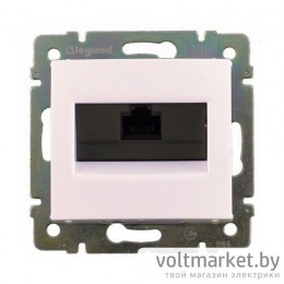 Розетка информационная 1хRJ-45 UTP CAT5E Legrand Valena белый