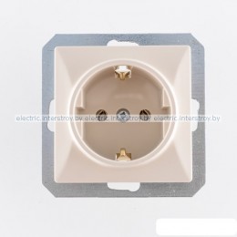 OPAL - Розетка 2P+E, со шторками, бежевый