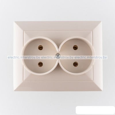 OPAL - Розетка 2x2P с рамкой, бежевый