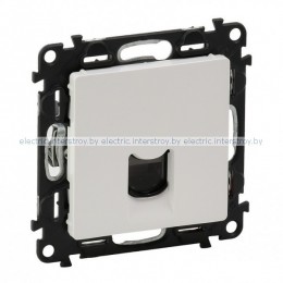 Розетка информационная 1хRJ-45 UTP CAT5E Legrand Valena Life белый